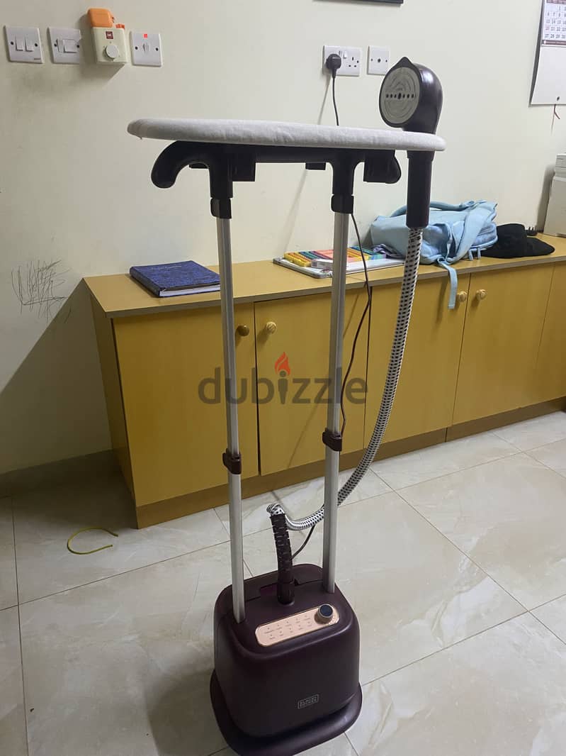 Black+Decker Garment Steamer 8