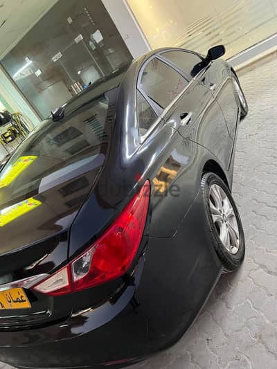 Hyundai Sonata 2011