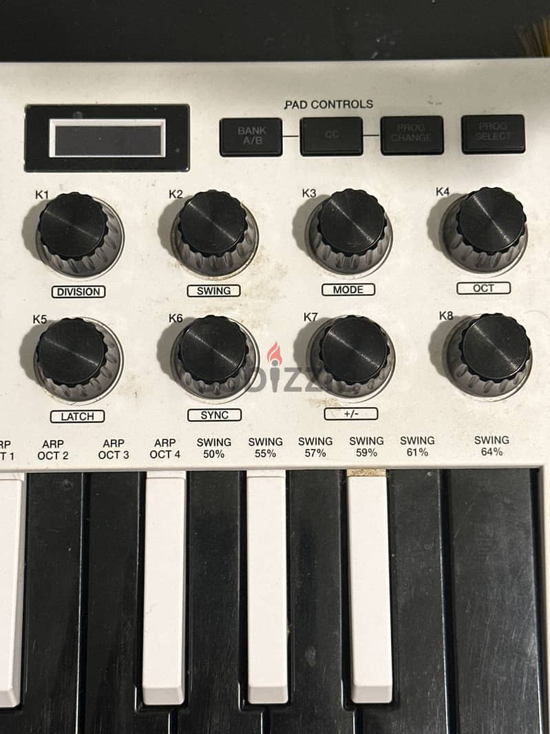 Akai MPK Mini MK3 (White) 4