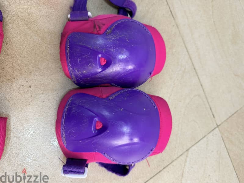 Oxelo Kids Inline Skates with Protective Gear – Size 32-34 2