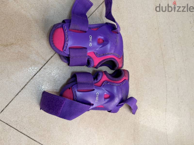 Oxelo Kids Inline Skates with Protective Gear – Size 32-34 4