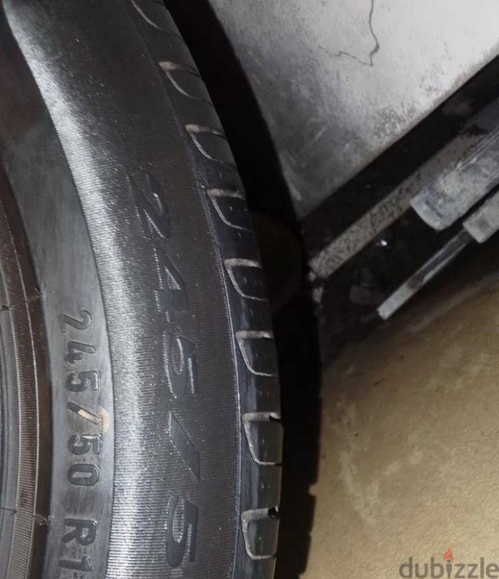4 اطارات بيريللي 245/50 R18 نظافة ممتازة 1