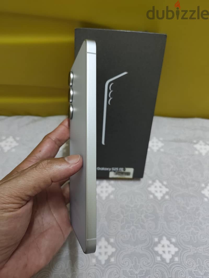 Samsung S25 FE 256 GB 2 month used 6