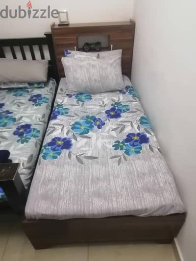 single bed +cabourt+dressing table for sale