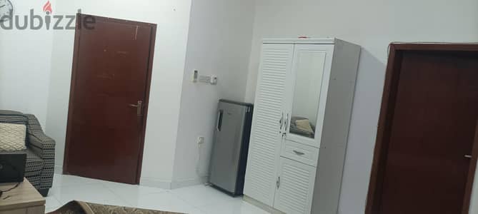 Fully furnished 1st floor studio