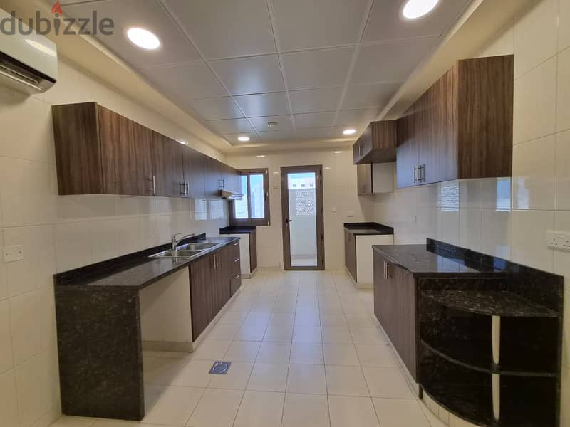 2 BR Elegant Apartment in Al Ghubra 5