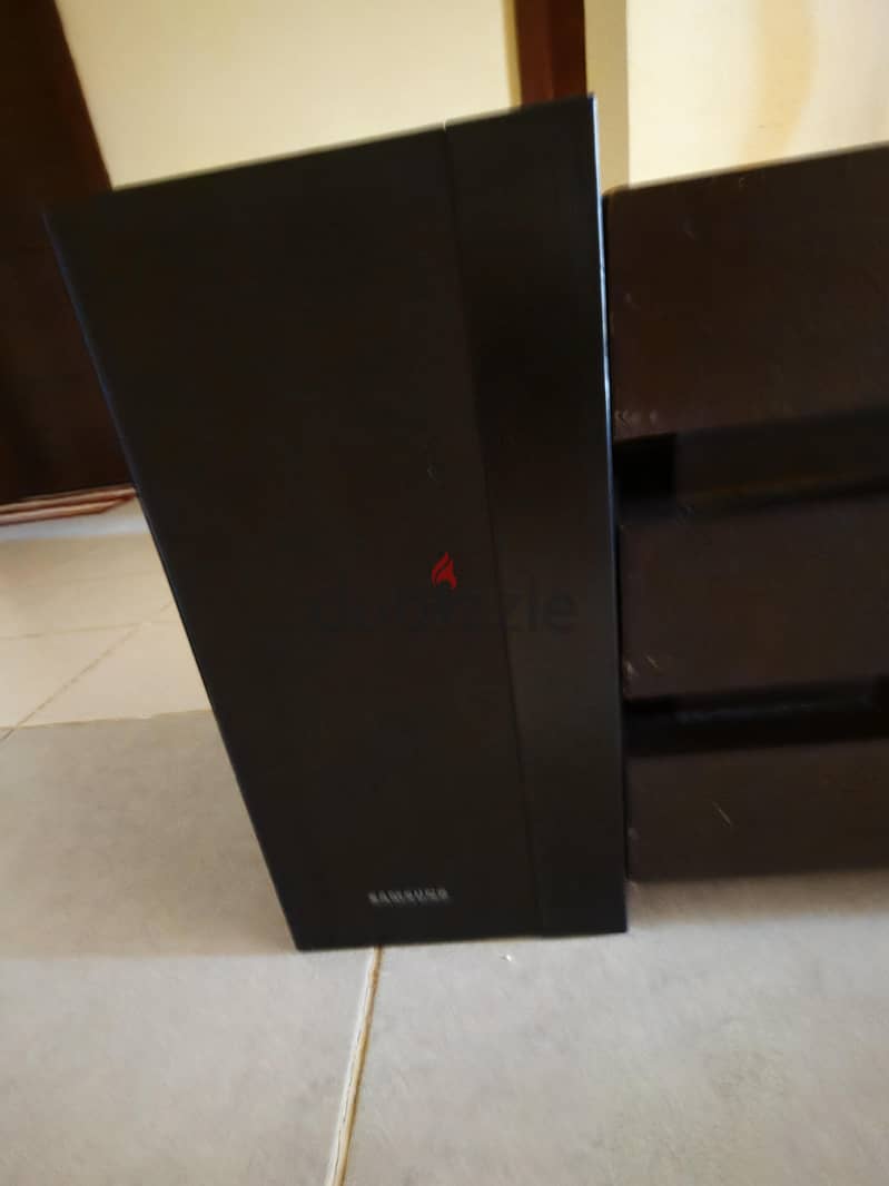 tv + soundbar 2