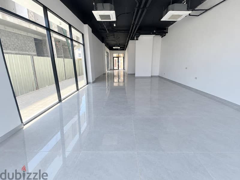 Brand New Commercial Space for Rent – Mawaleh 2