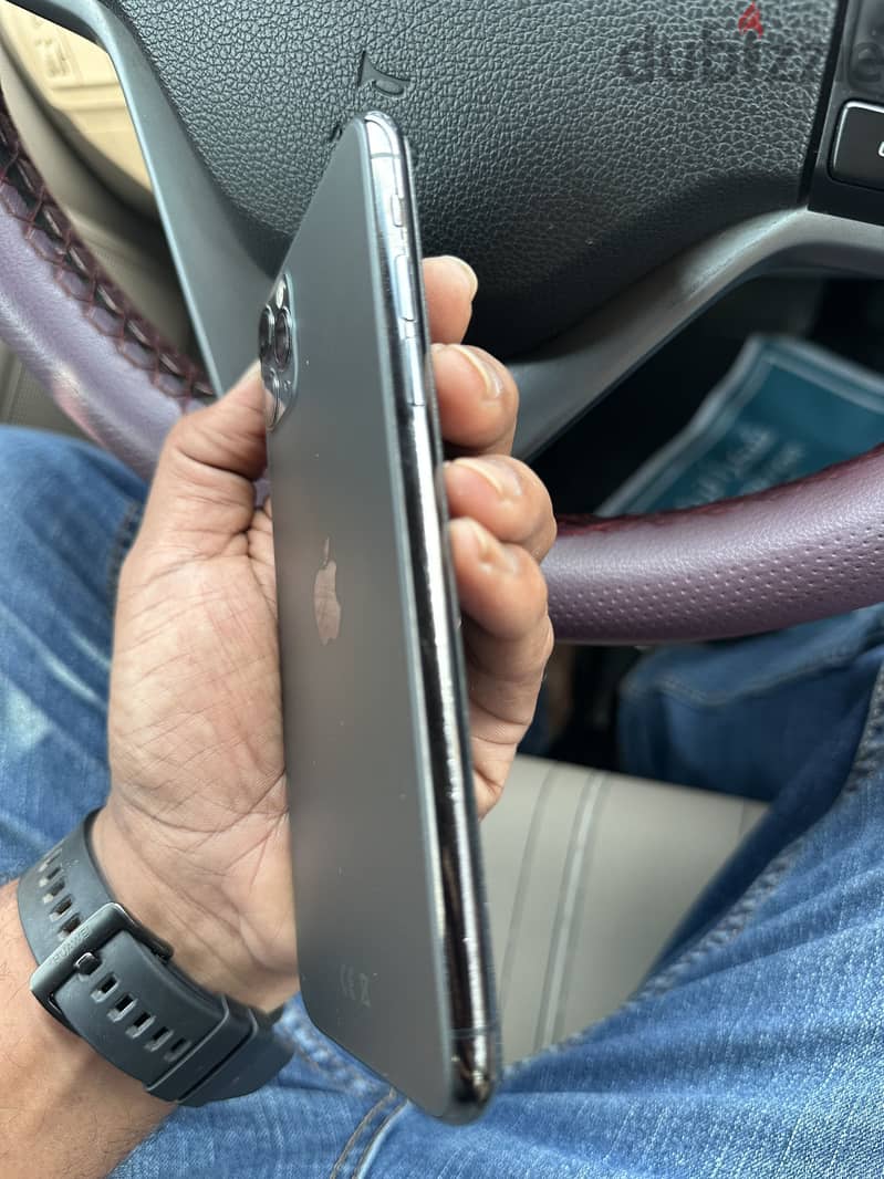 Apple - iPhone 11 Pro Max 256gb 7