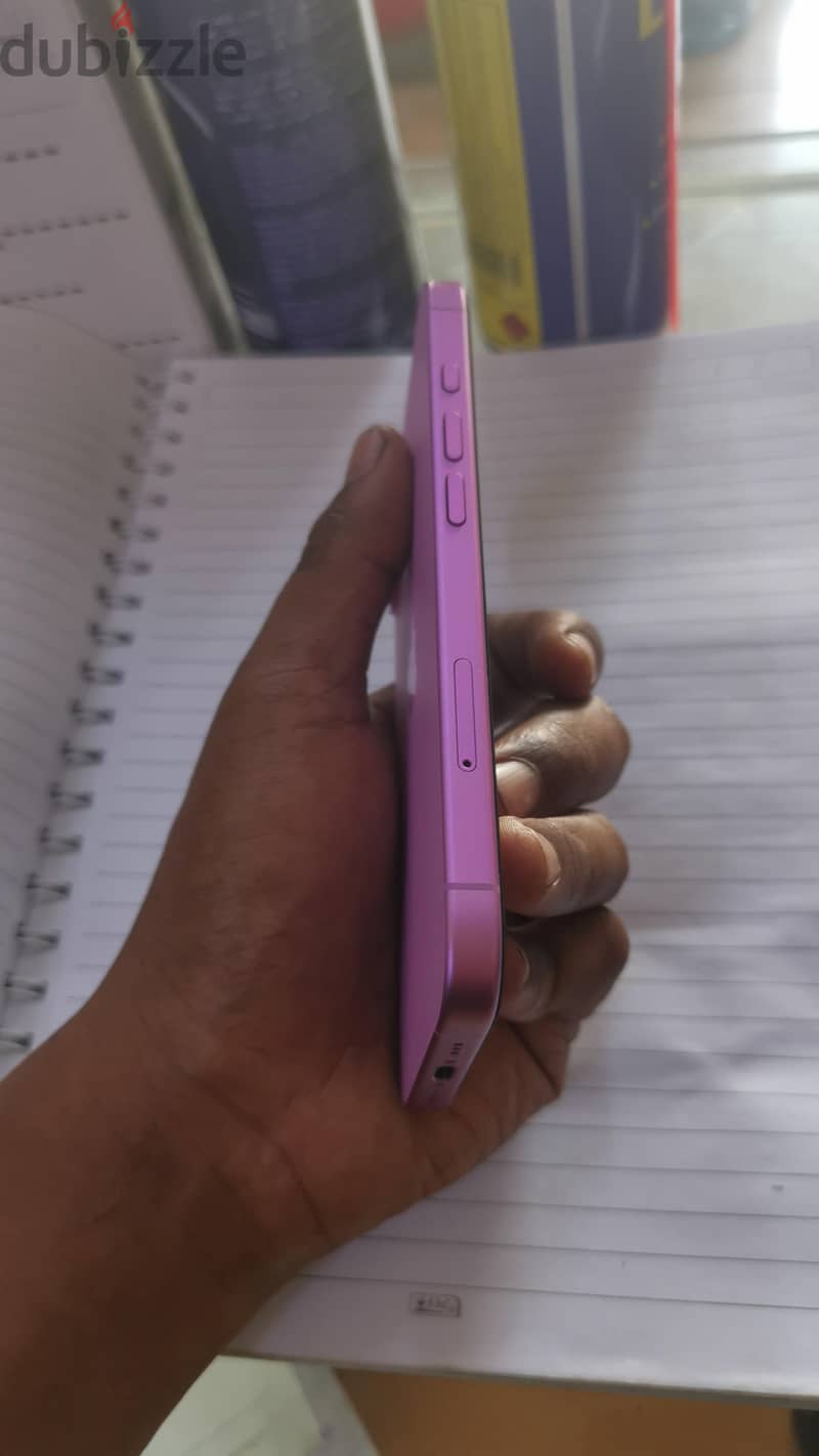 Apple - iPhone 16 2