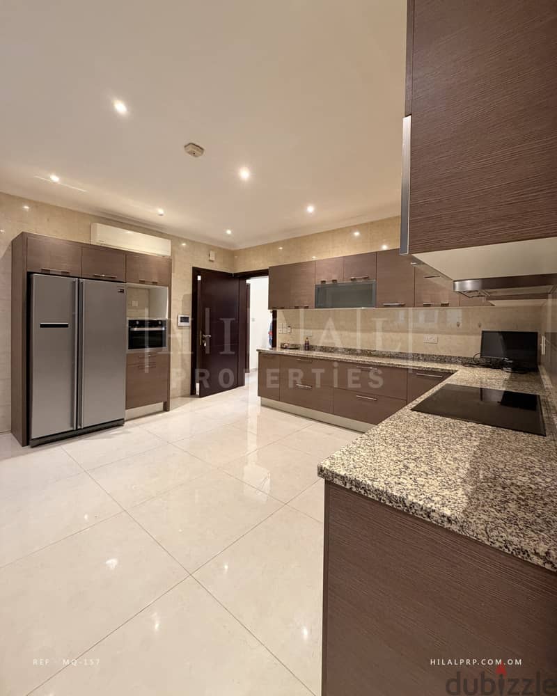 4-Bedroom Semi-Detached Villa To Let, Madinat Qaboos | فيلا توأم من 4 غرف للإيجار، مدينة قابوس 4