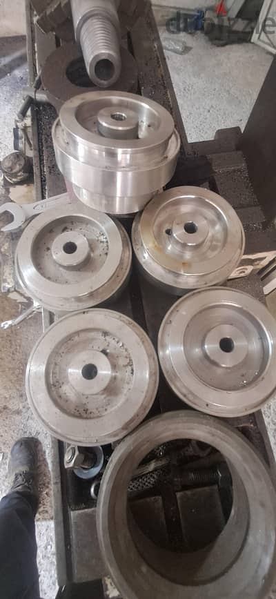 lathe working