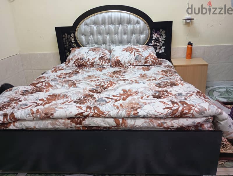 bed with mattress 3