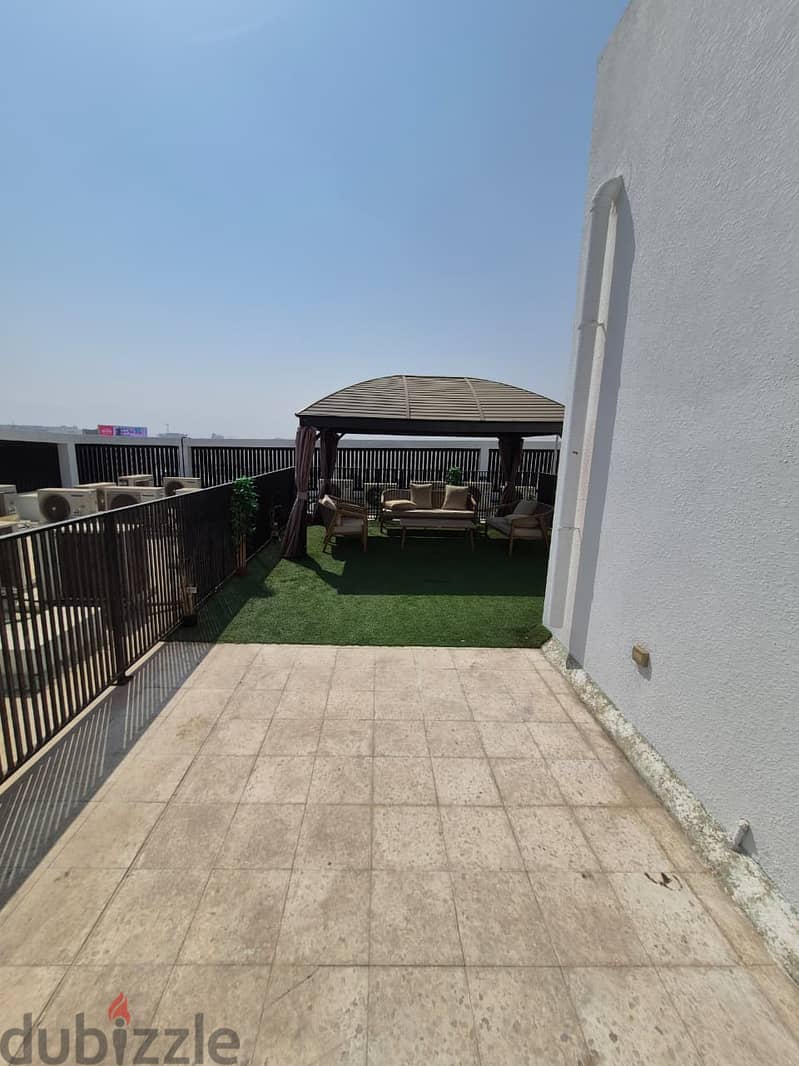 للايجار دوبليكس ف العذيبه ف ارقي مواقع مسقط2BHK Duplex in Al Azaiba - Pool, Gym, Parking & BBQ Area 4