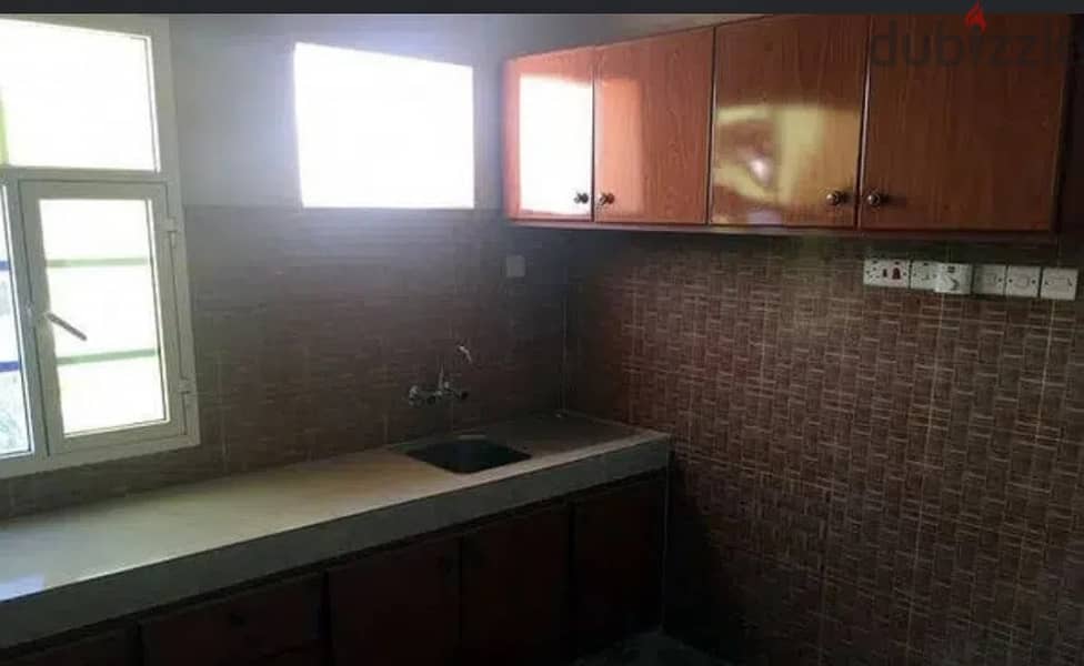 For Rent | Air-Conditioned Family Apartment in Al Nahdah – Rustaq 3