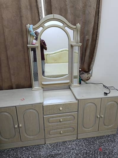 Mattress with cot and dressing table set.