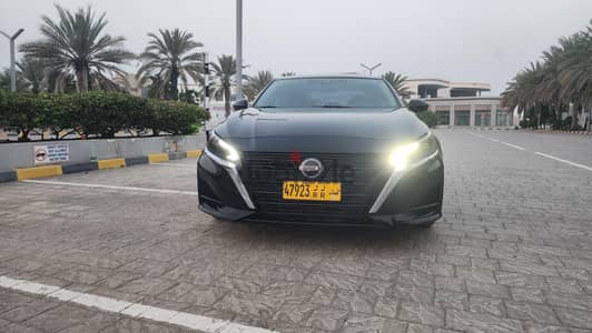 Nissan Altima 2023