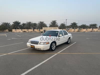 Ford Crown Victoria 2011