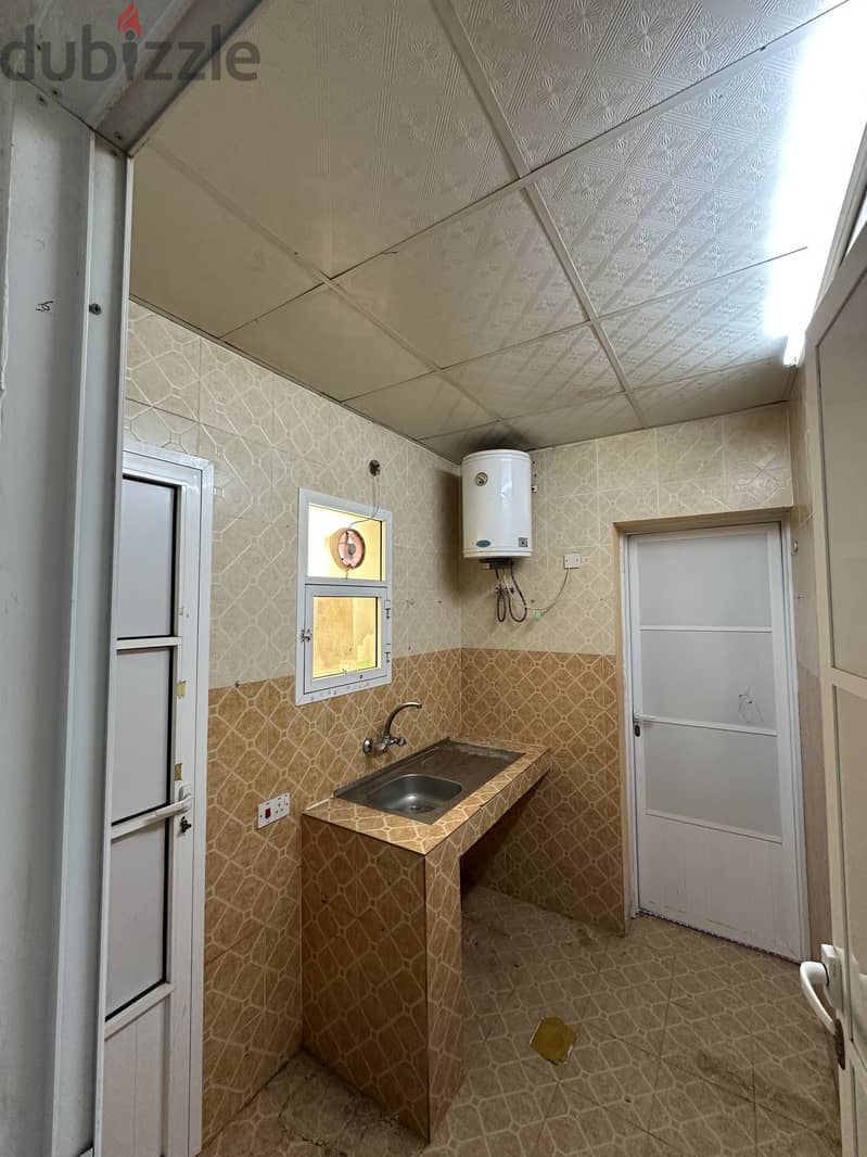 Room rent almawalih 1