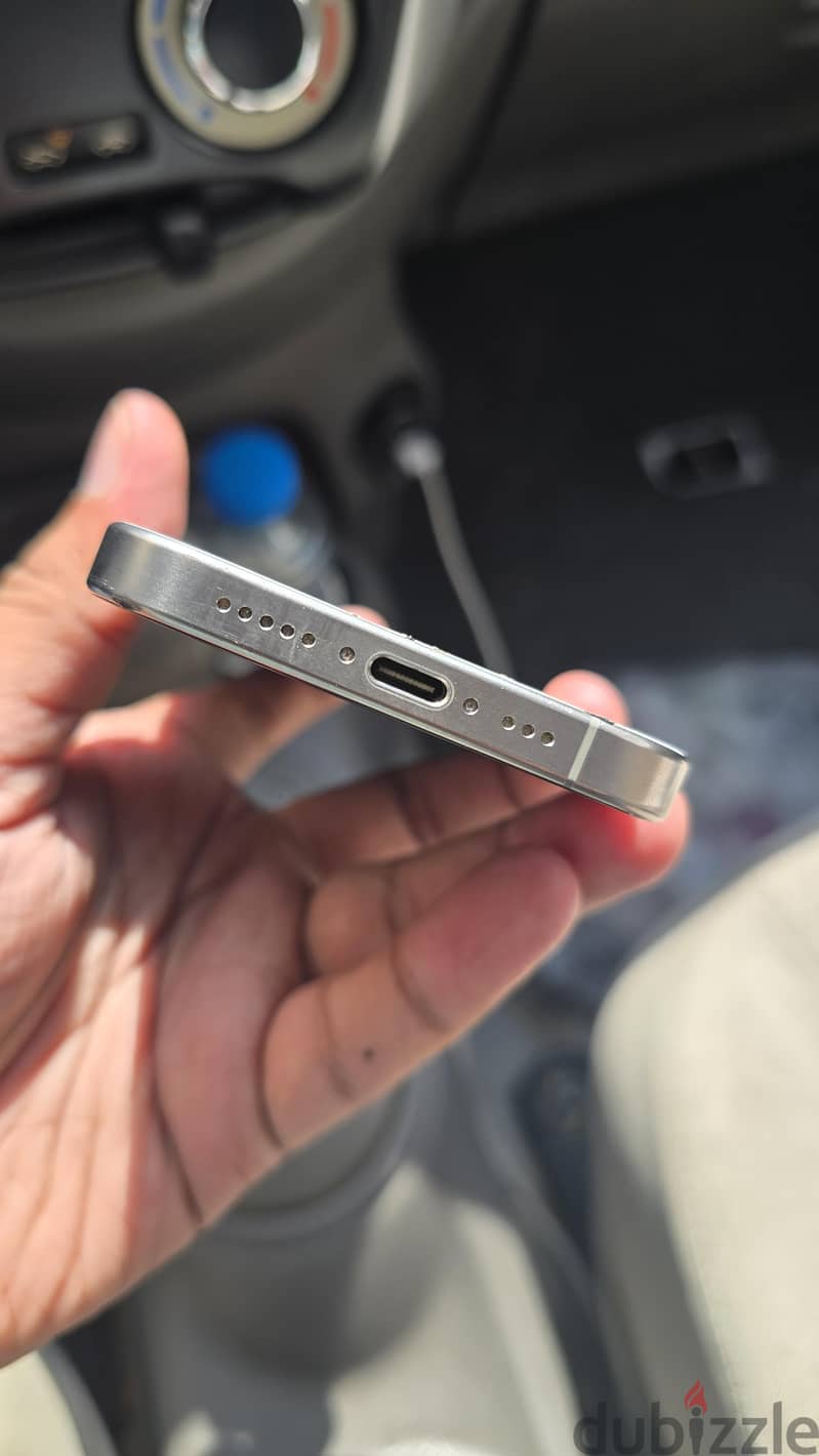 Apple - iPhone 15 Pro 2