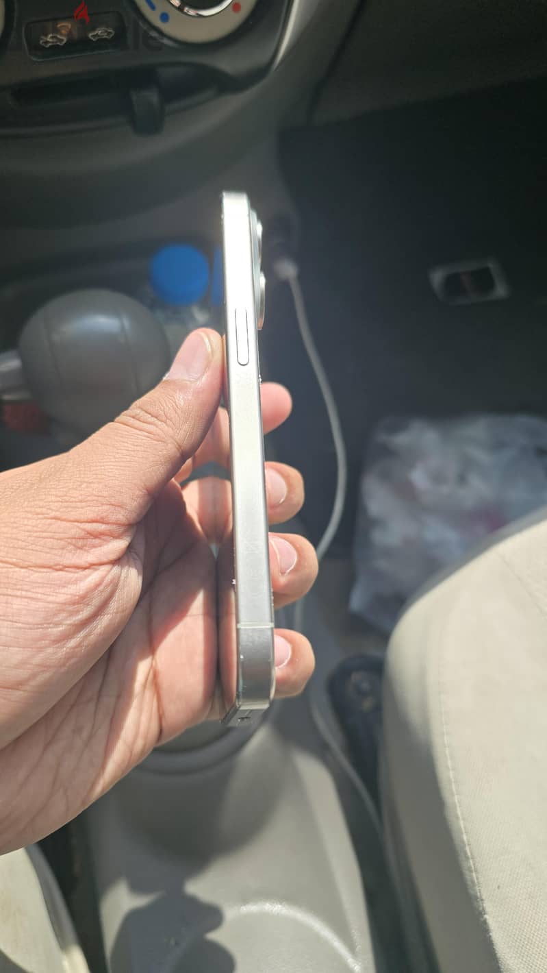 Apple - iPhone 15 Pro 5