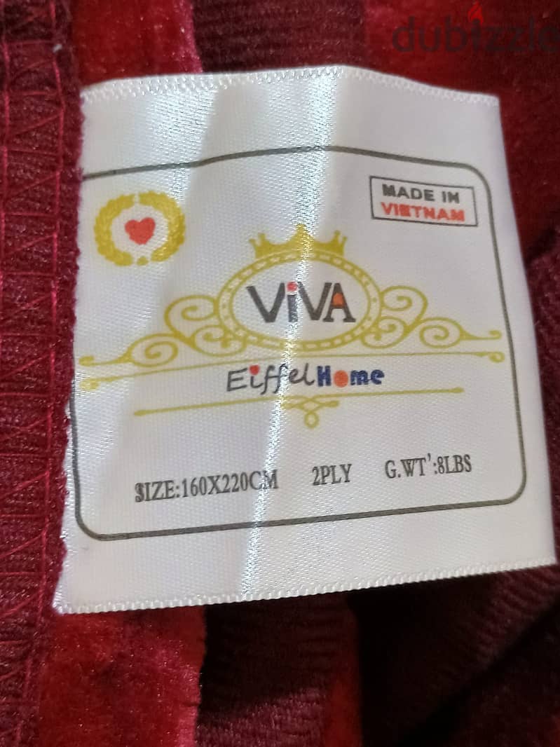 Urgent-BLANKET 2 PLY, Size-160X220 CM, Made in Vietnam, Weight 8 LBS, like New, Dry Cleaned, USED bu 1