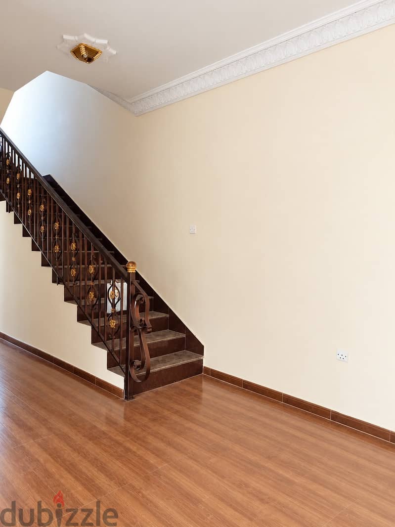 Villa for rent in Al Seeb Sur Alhadid SR-SA-1863 4