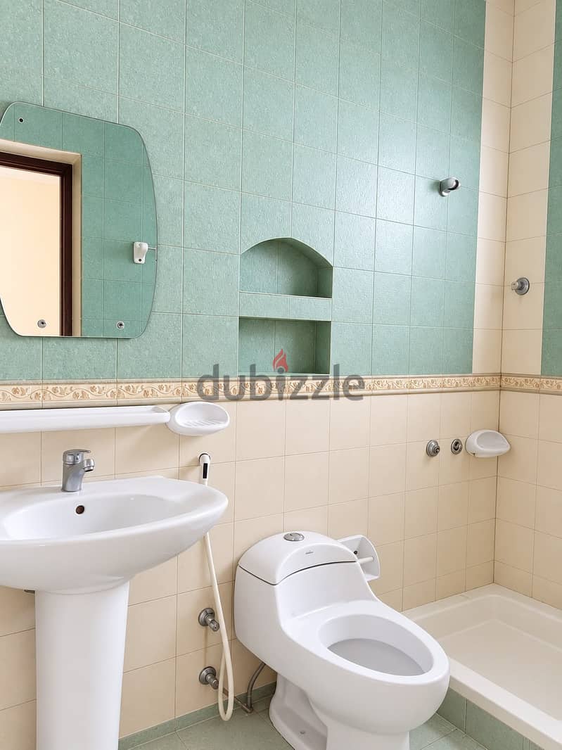 Villa for rent in Al Seeb Sur Alhadid SR-SA-1863 10