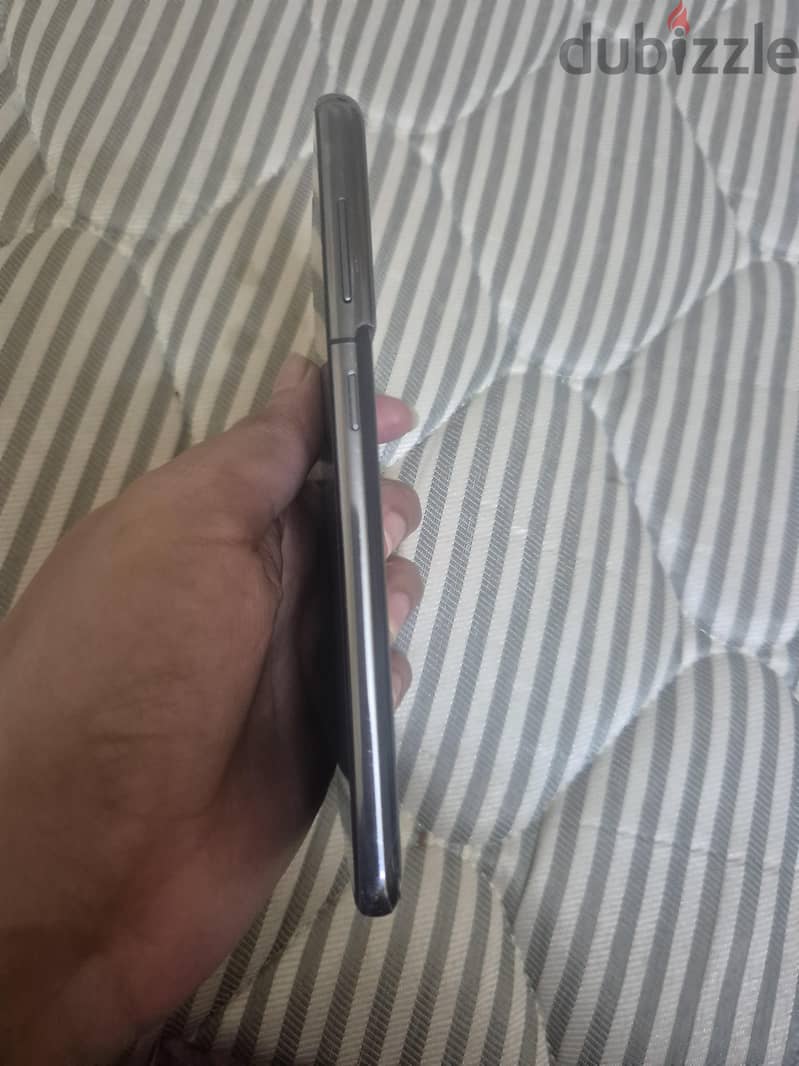 Samsung S21 5g black *pta approved * 2
