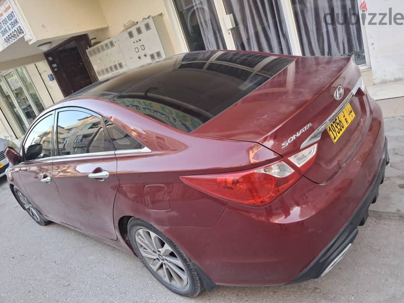 car far sale model 2014 sonata hondai price 1300 omr 3