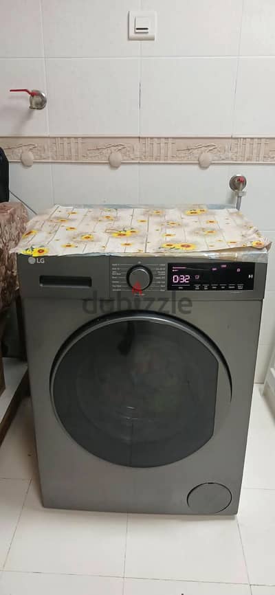 LG washing machine 8kg