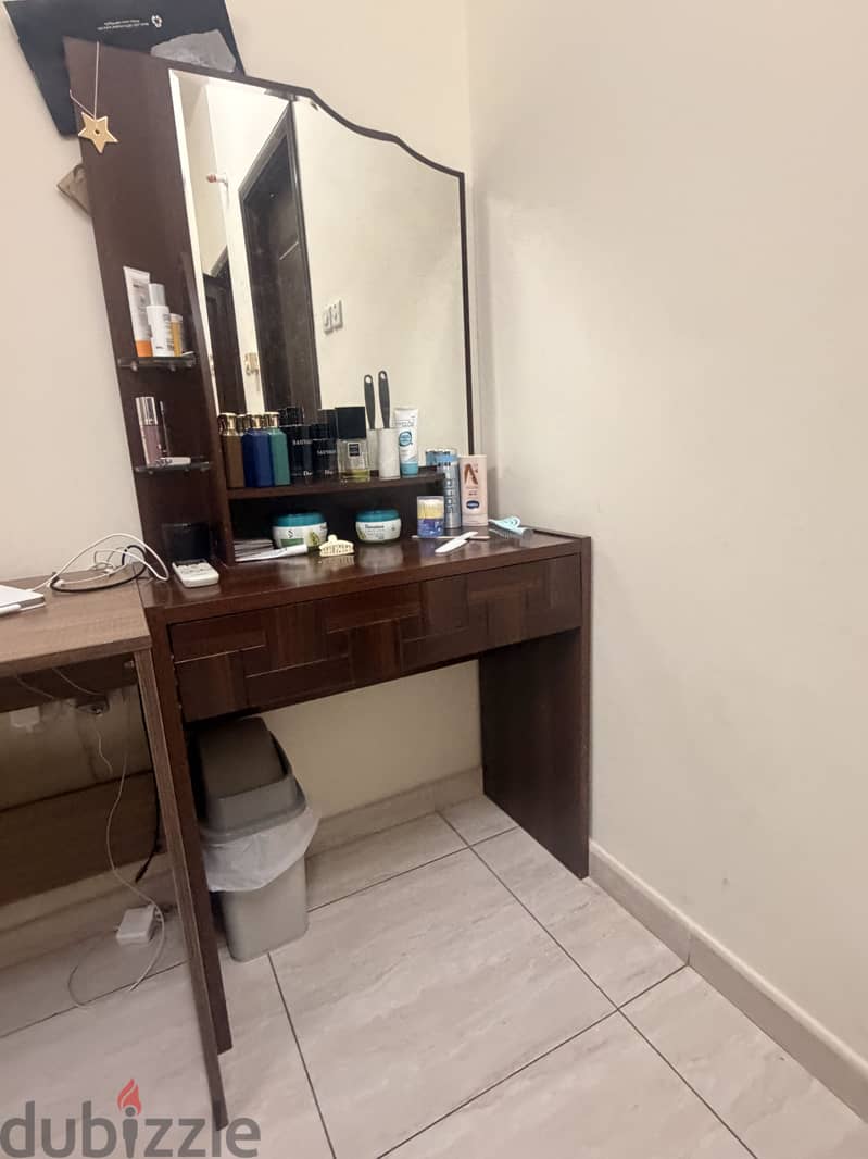 Dressing Table 1