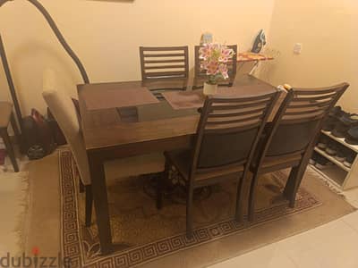 Dinning table. سفره طعام