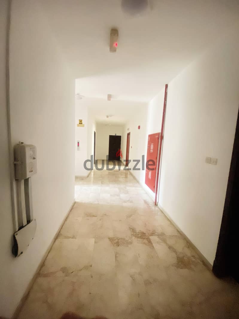 bed space available for man 3