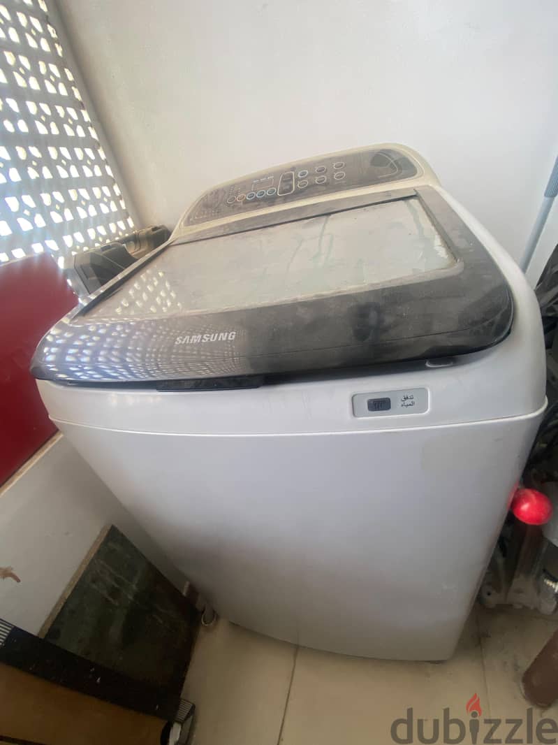 bed space available for man 5