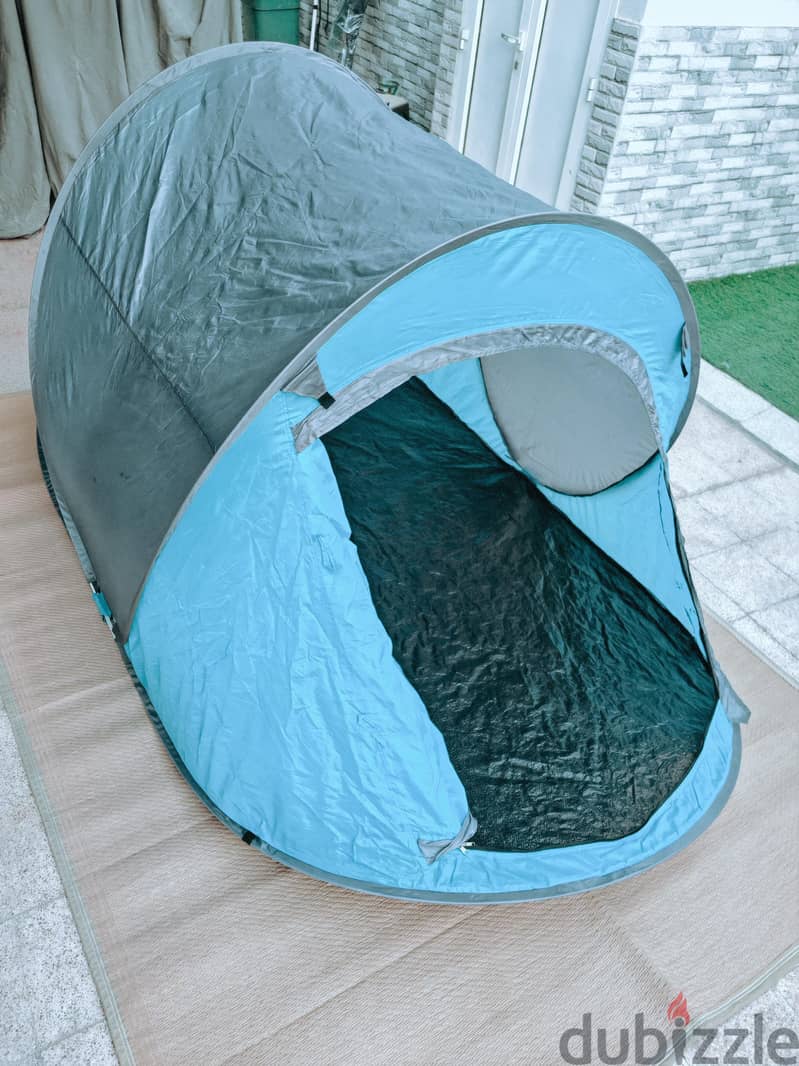 2 tents and twin air bed mattress new 10