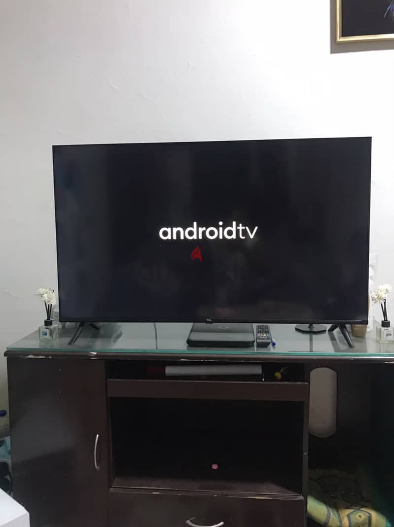 Tcl android smart tv 43inchs is available for sale 3