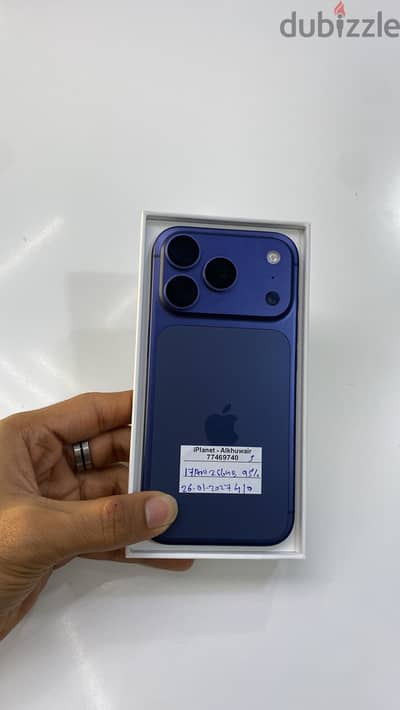Apple - iPhone 17 Pro