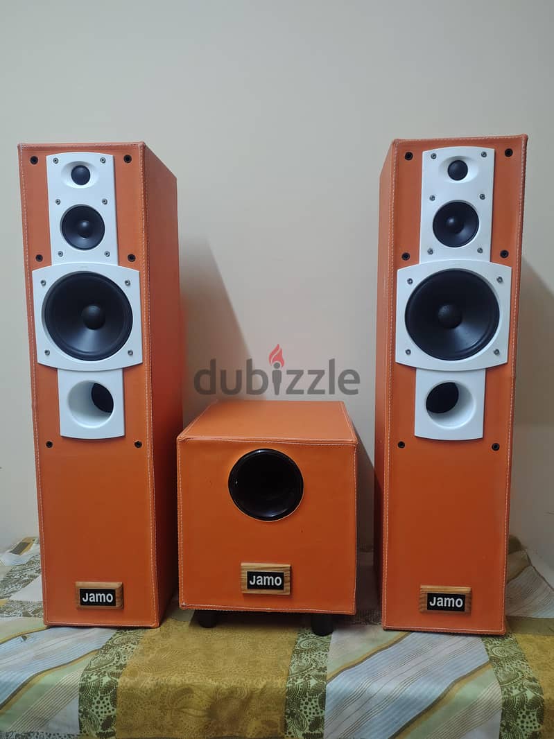 JAMO TOWER SPEAKER with SUBWOOFER (  Leather covered) 1