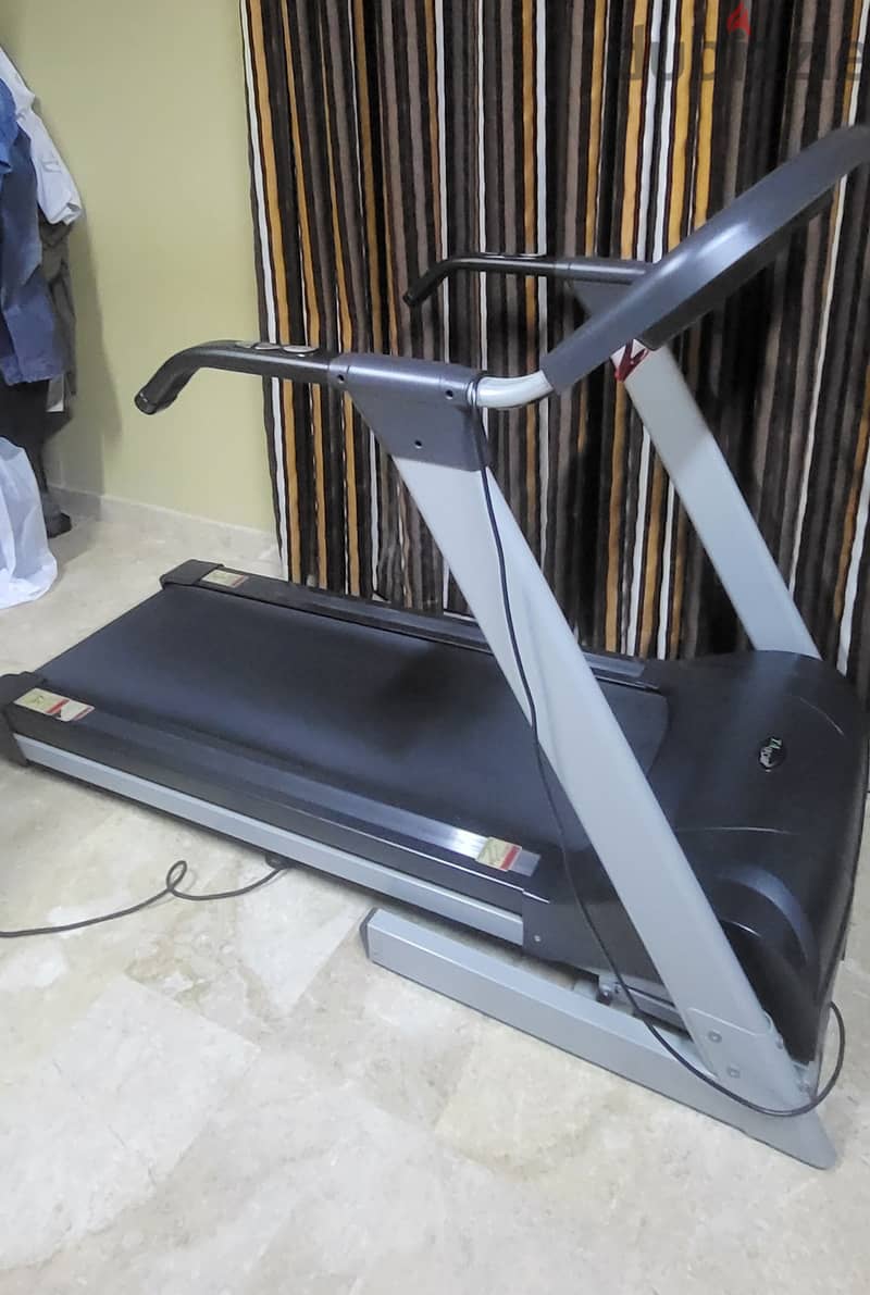 TREAD MILL H. DUTY 1