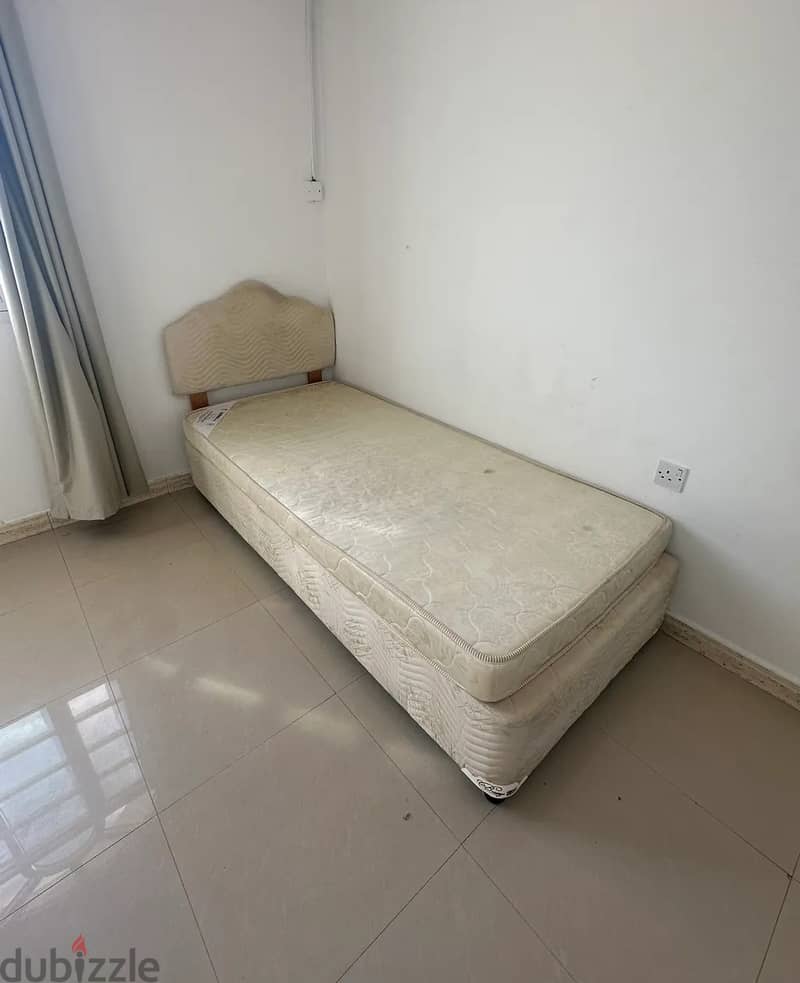  For Rent | Ladies Shared Accommodation in North Al Ghubrah  4