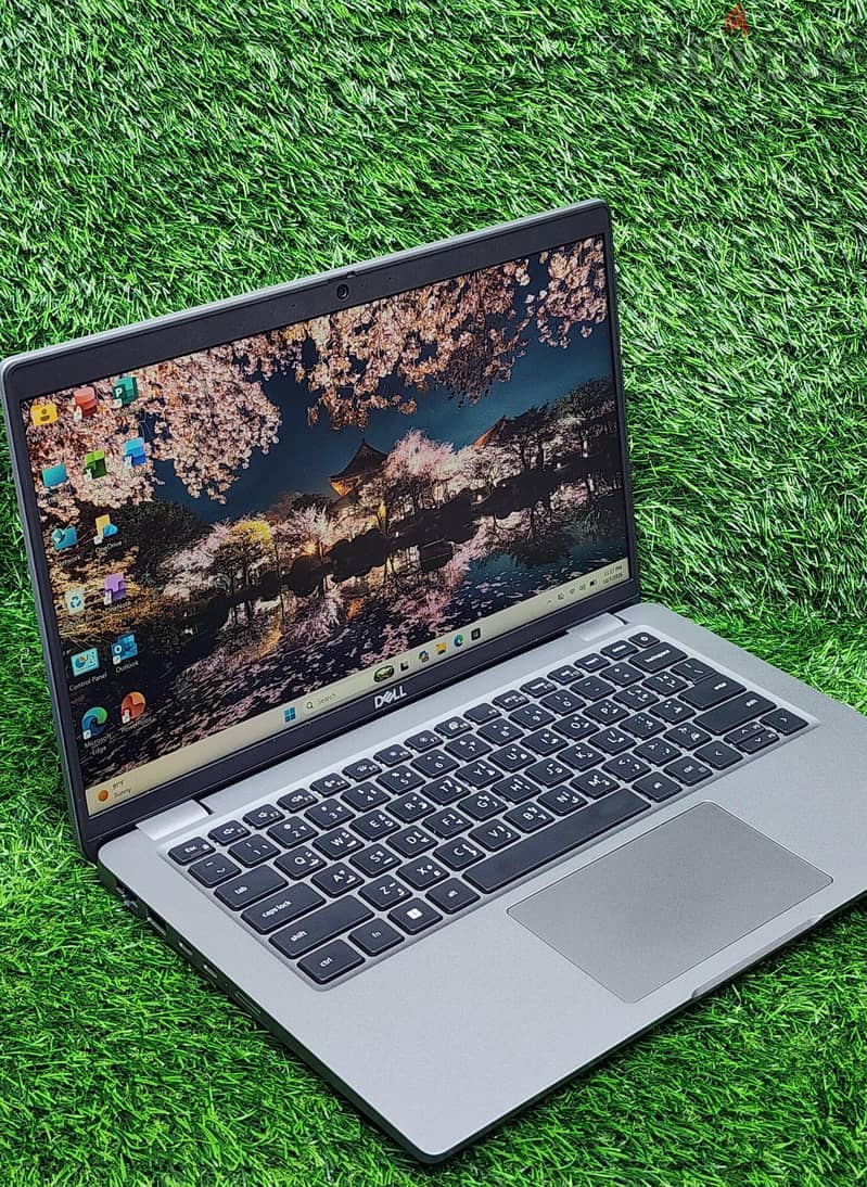 Dell latitude 13th Genration core i7 Processor 16gb Ram 7