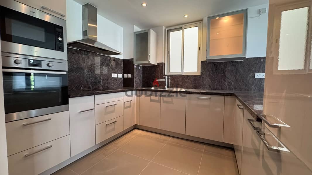 1 BR + Study Room Apartment in Al Mouj with Shared Pool 2