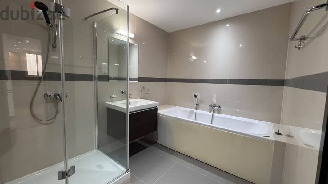 1 BR + Study Room Apartment in Al Mouj with Shared Pool 8