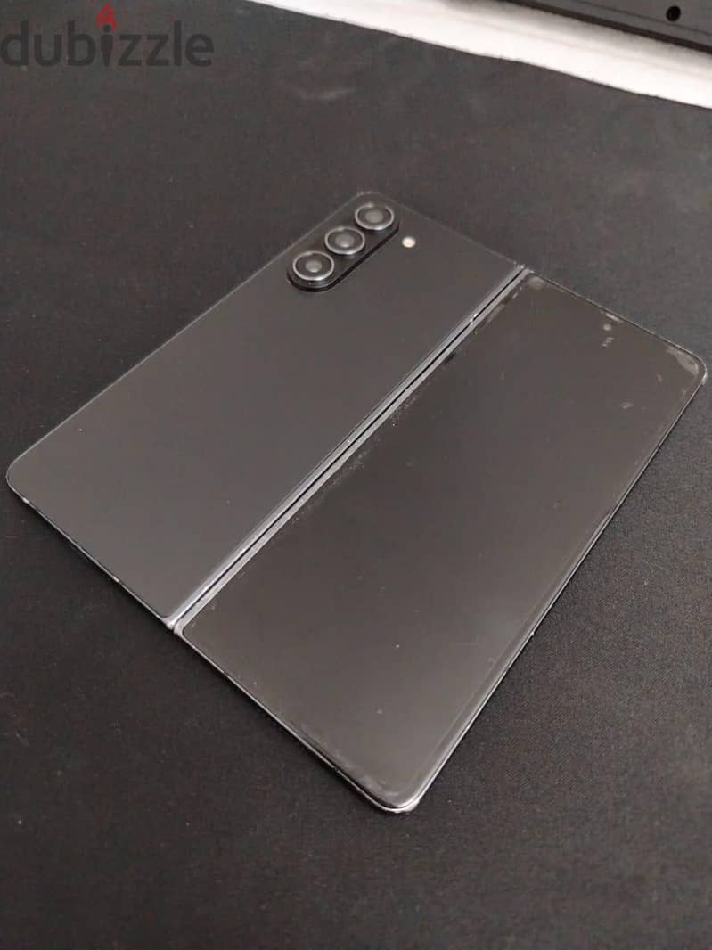 Samsung Z Fold 5 2
