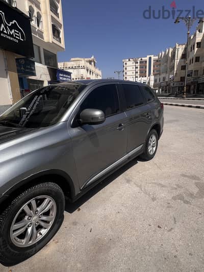 Mitsubishi Outlander 2016