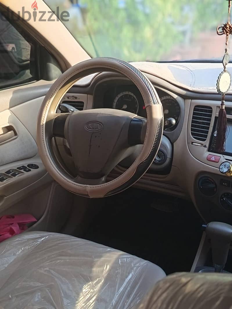 kia Rio automatic car 1