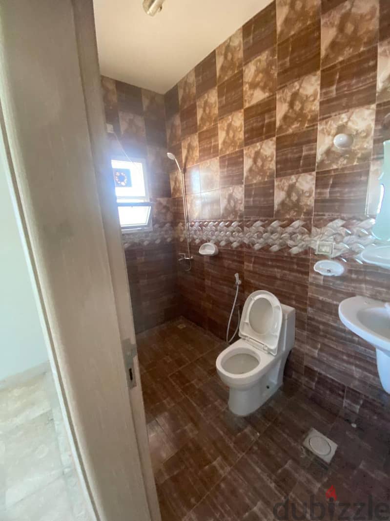 flat for rent in Mabilah , 2nd entry from express way 6