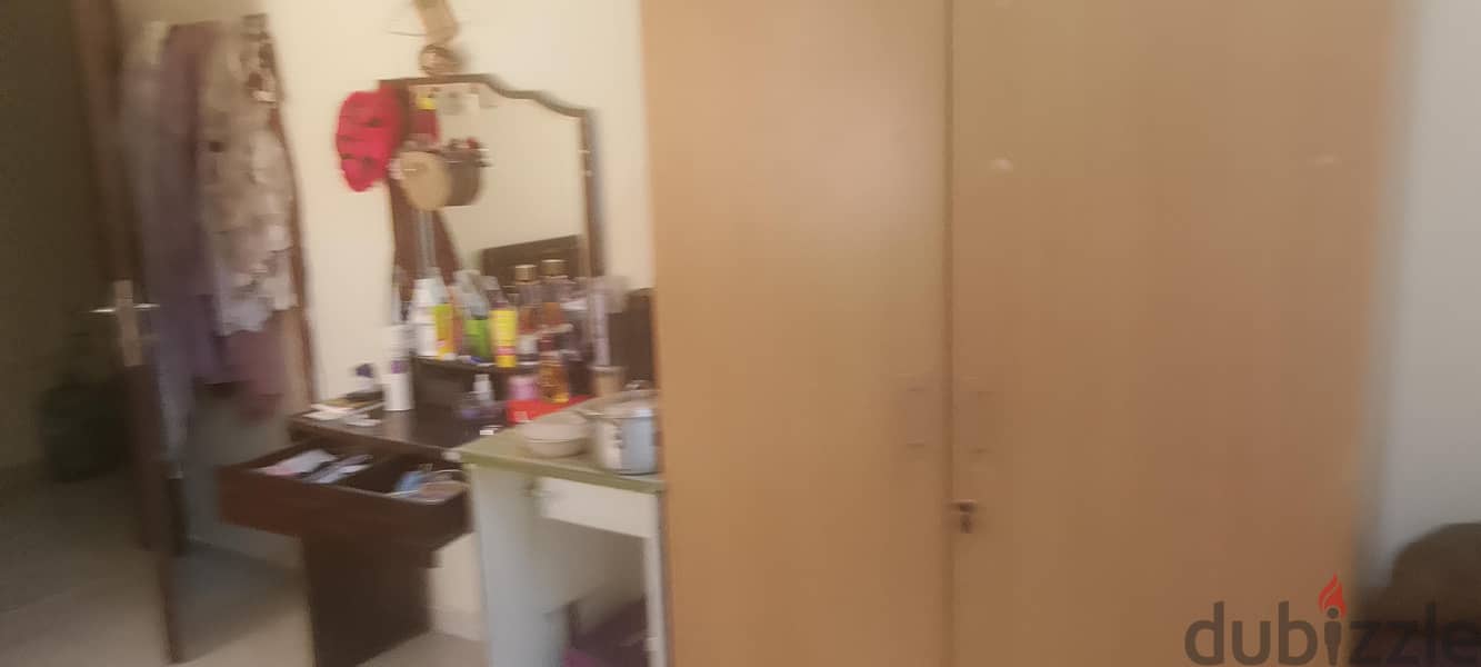 FULLY FURNISHED FLAT FOR SHARING 4