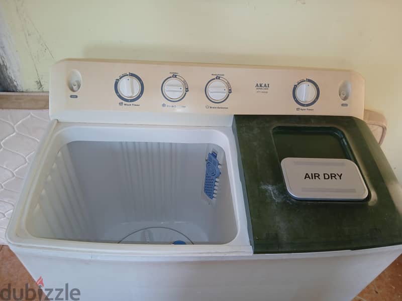 Akai. 16 kg semi automatic washing machine 1